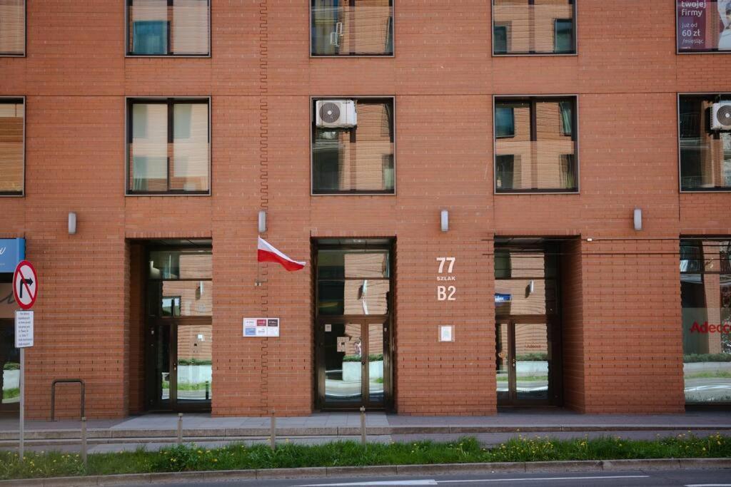 Wygodny Apartament Przy Dworcu 克拉科夫 外观 照片