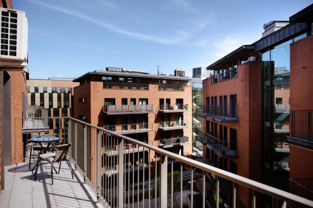 Wygodny Apartament Przy Dworcu 克拉科夫 外观 照片