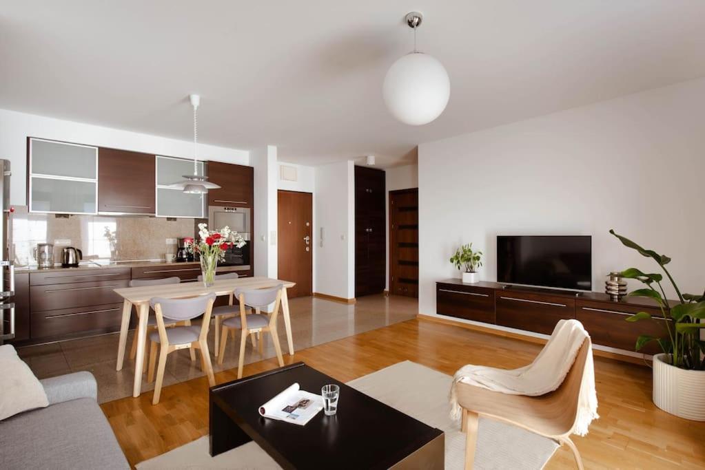 Wygodny Apartament Przy Dworcu 克拉科夫 外观 照片
